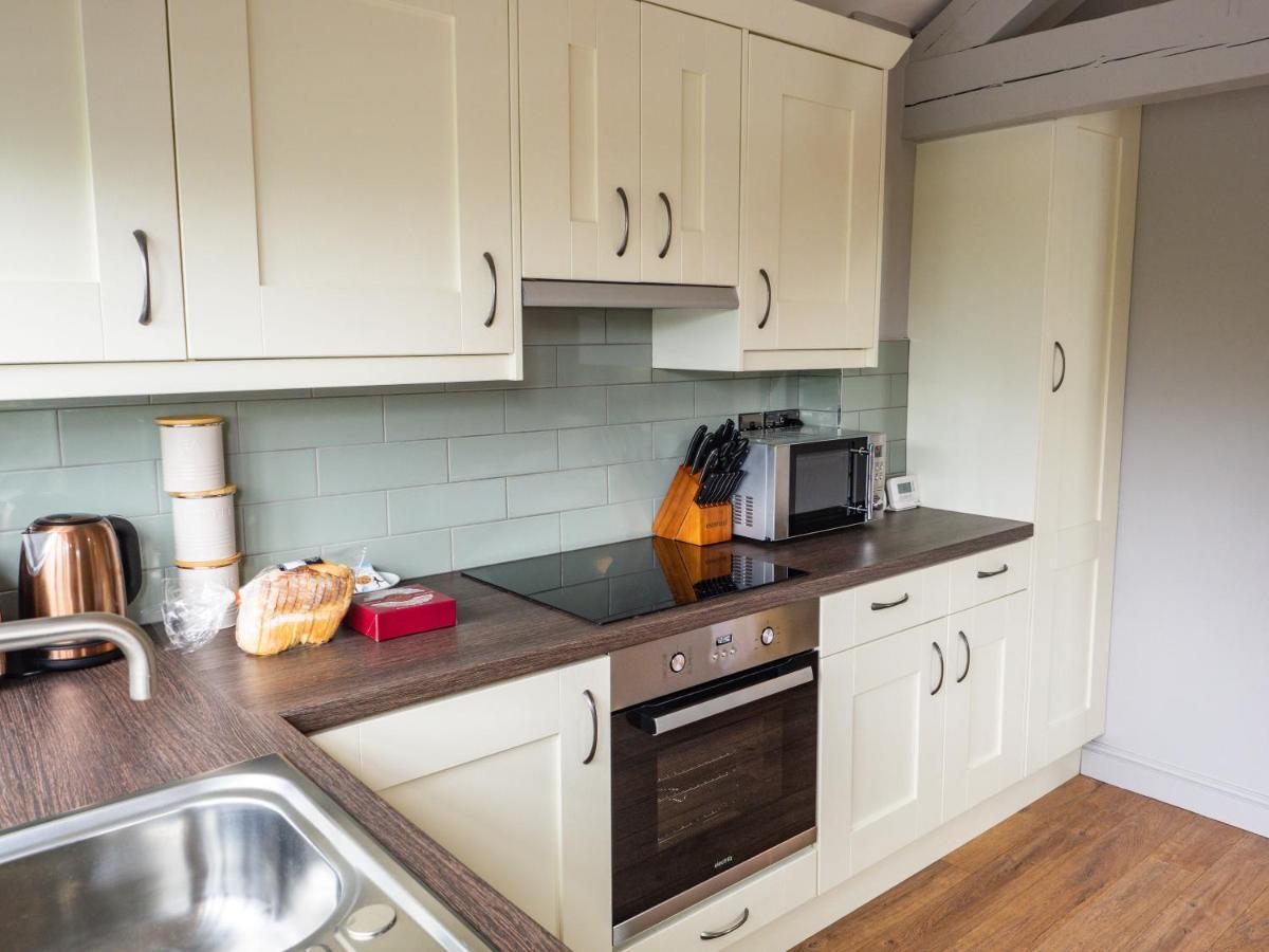 1 Bed Studio In Two Dales Near Matlock & Bakewell Exterior foto